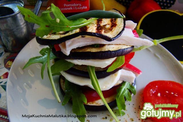 Piramidka z bakłażana