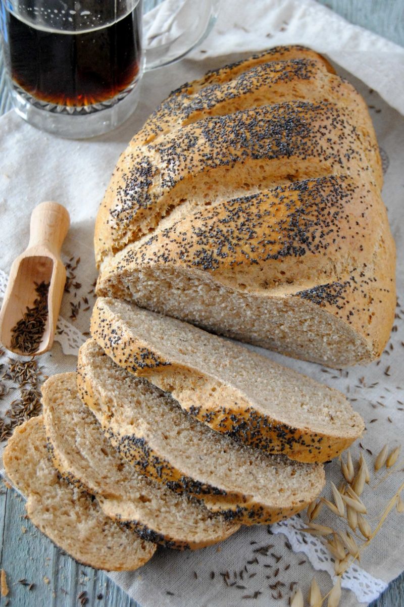 Piwny chlebek z kminkiem 