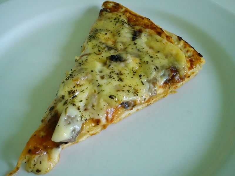 Pizza bez drożdży  Pizza bez drożdży