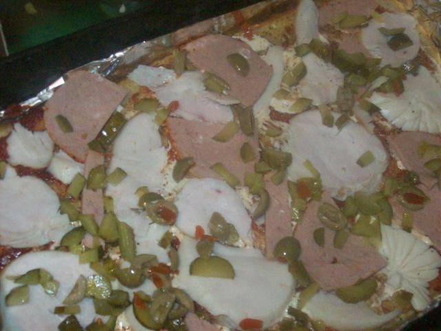 Pizza  chlebowa Pizza  chlebowa