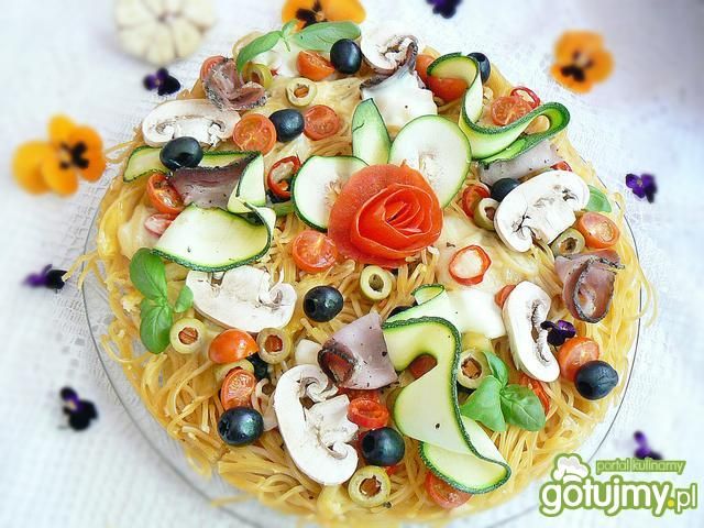 Pizza makaronowa Pizza makaronowa