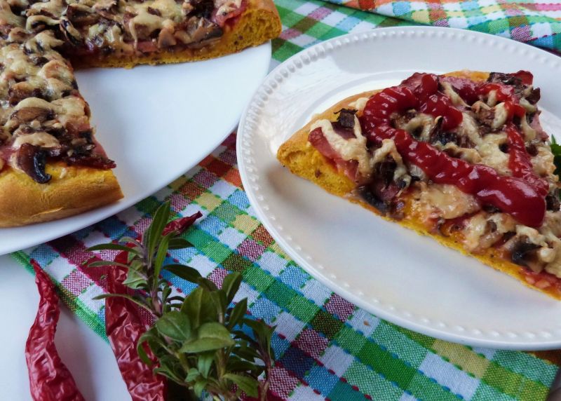 Pizza marchewkowa Pizza marchewkowa