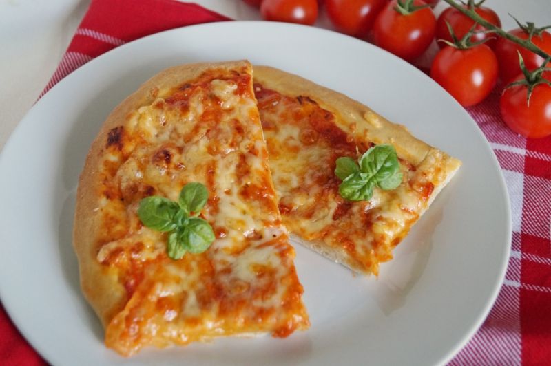 Pizza margherita  Pizza margherita