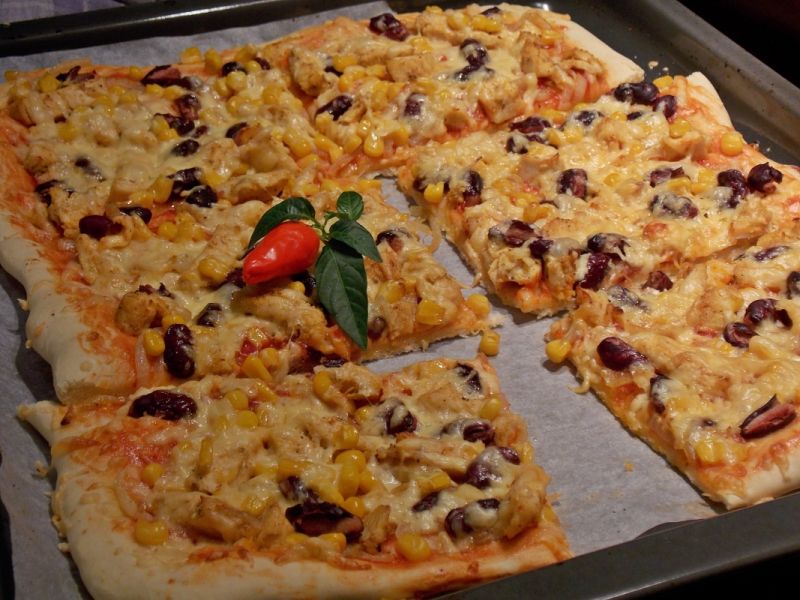 Pizza meksykańska z kurczakiem