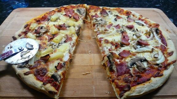 Pizza na cienkim cieście   Pizza na cienkim cieście