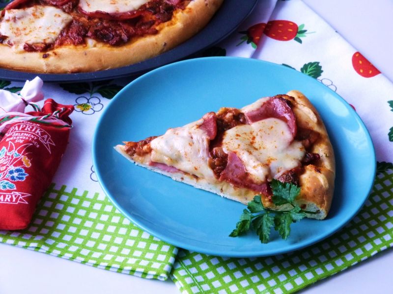 Pizza na maślance Pizza na maślance