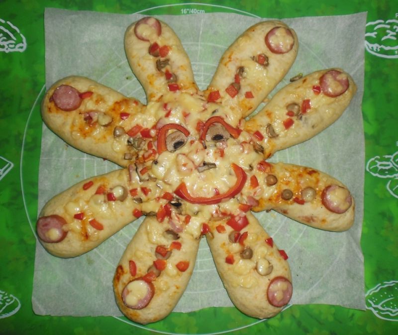 Pizza ośmiorniczka Pizza ośmiorniczka