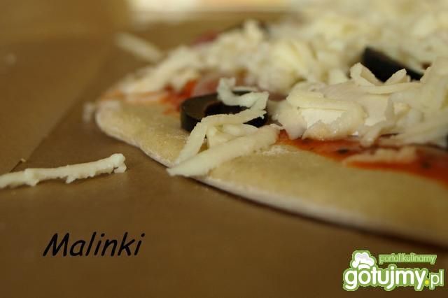 Pizza. Po prostu idealny przepis na spód Pizza. Po prostu idealny przepis na spód