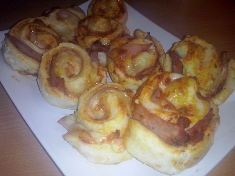 Pizza Rolls - pizzerinki Pizza Rolls - pizzerinki