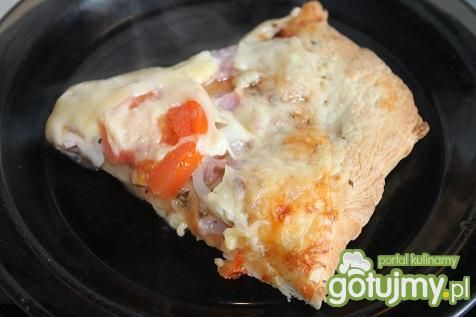 Pizza śmieciuszka w kilka minut 