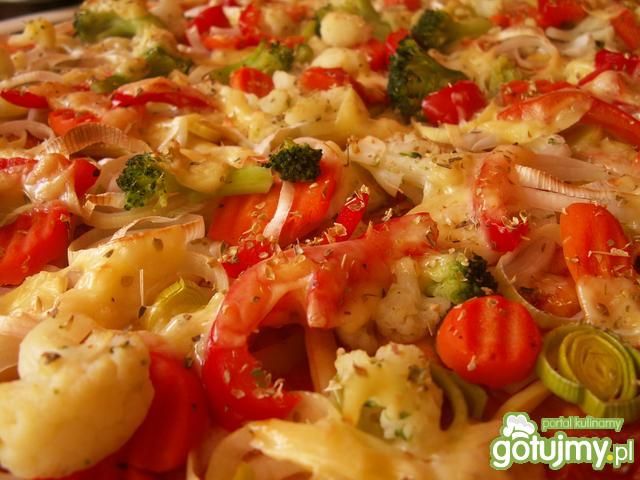 Pizza warzywna Pizza warzywna