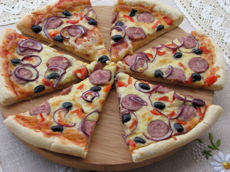 Pizza     wiejska