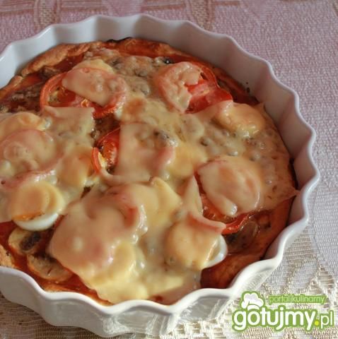 pizza z jajem pizza z jajem