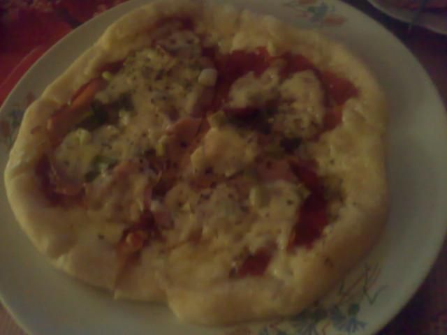Pizza z patelni Pizza z patelni