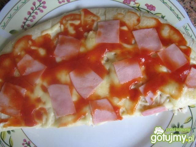 Pizza z szynką Pizza z szynką