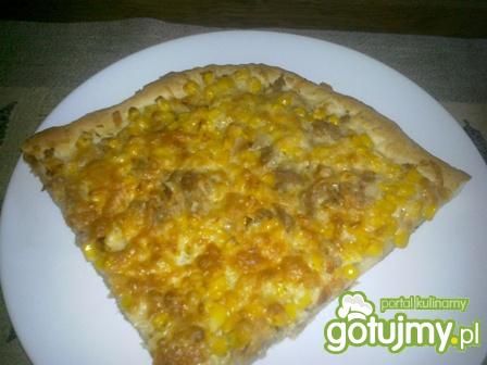 Pizza z tuńczykiem 2