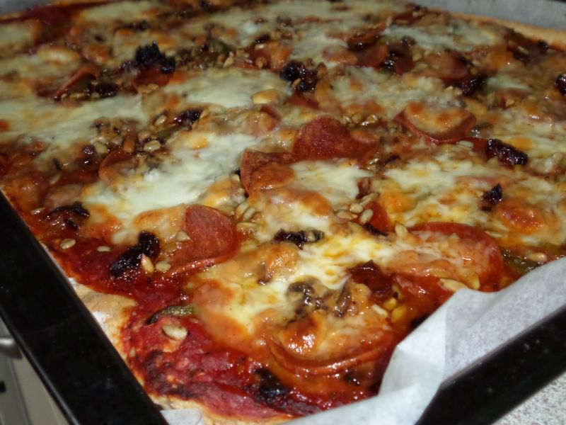 Pizza ze słonecznikiem Pizza ze słonecznikiem