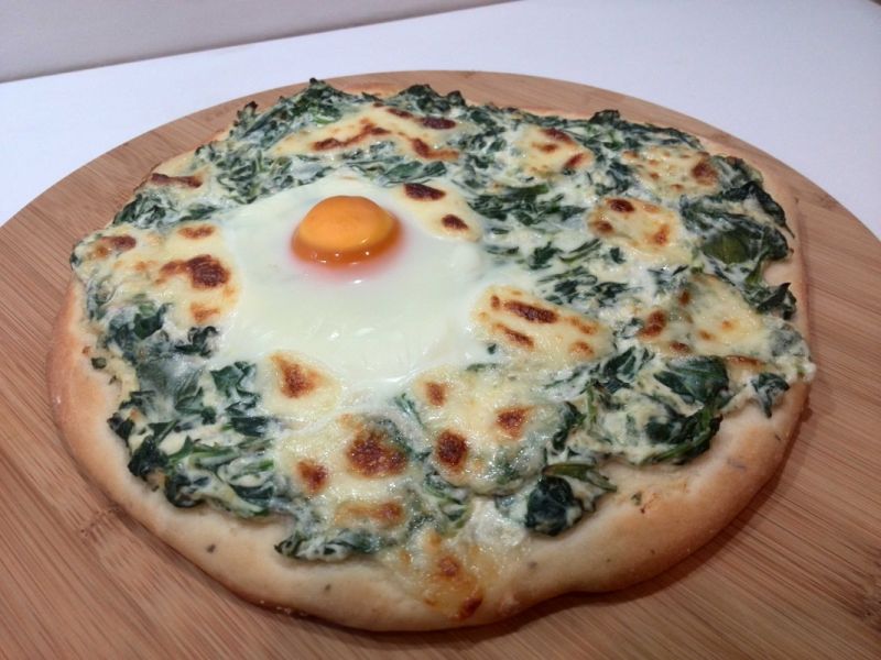 Pizza ze szpinakiem  Pizza ze szpinakiem