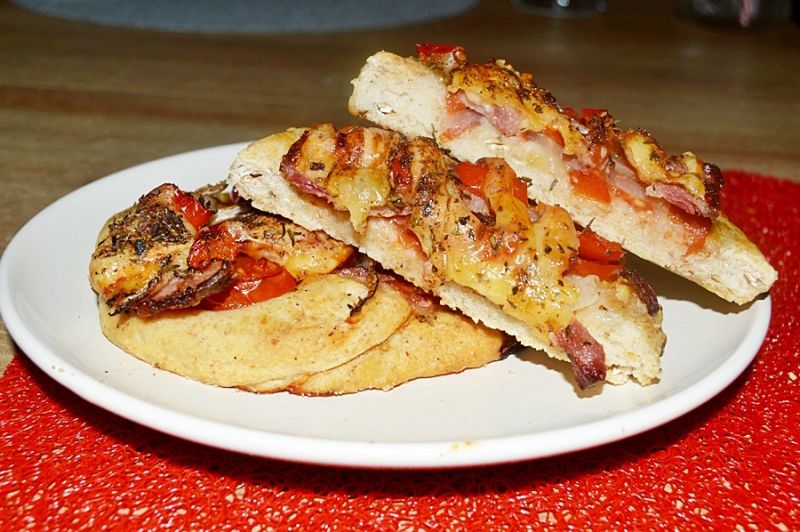 Pizzerinki na mące graham Pizzerinki na mące graham