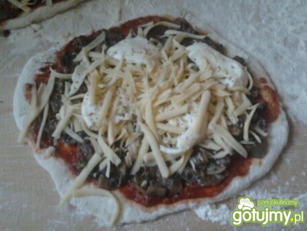 Pizzerinki z pieczarkami  Pizzerinki z pieczarkami