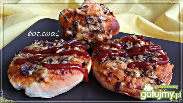 Pizzerinki z pieczarkami Pizzerinki z pieczarkami