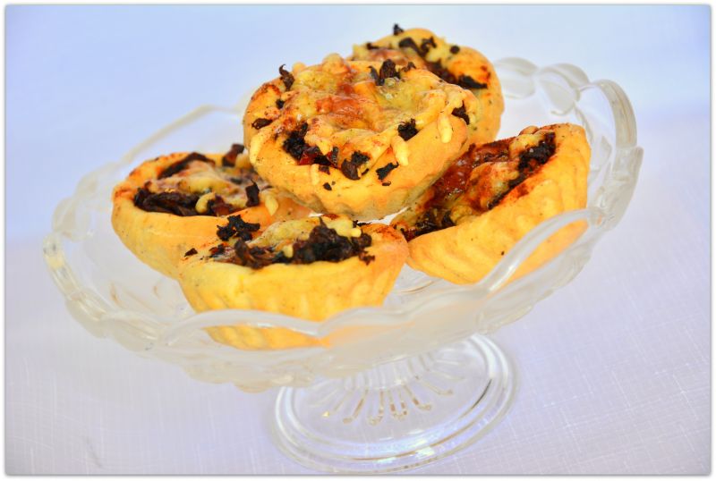 Pizzowe babeczki Pizzowe babeczki