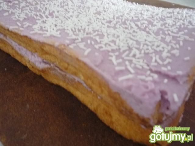 Placek biszkoptowy z kremem
