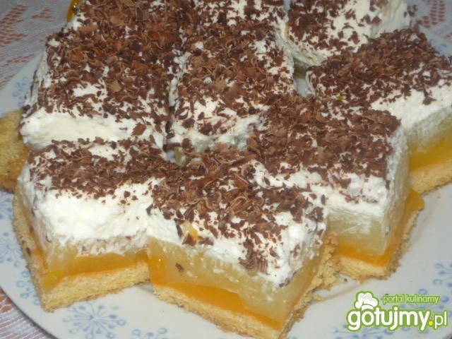 Placek brzoskwiniowy..