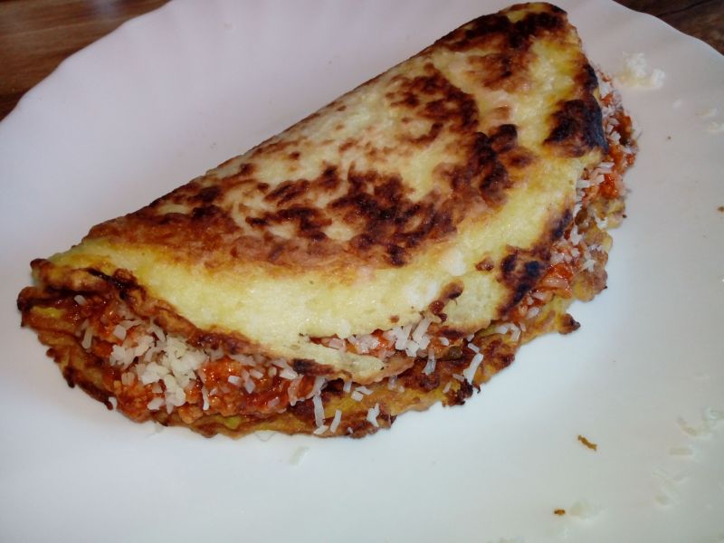 Placek cukiniowy z farszem a'la bolognese