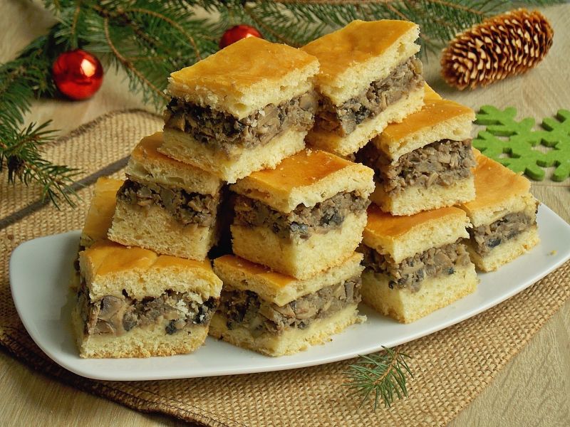 Placek z pieczarkami do barszczu  