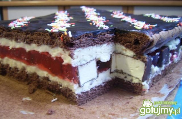 Placek z galaretką i mleczną pianką