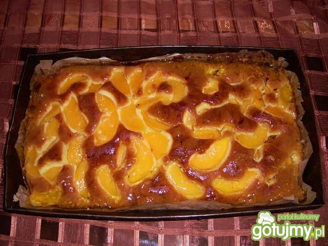 Placek z owocami polany galaretką.  Placek z owocami polany galaretką.