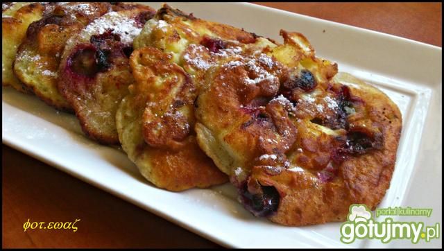 Placki borówkowo jabłkowe