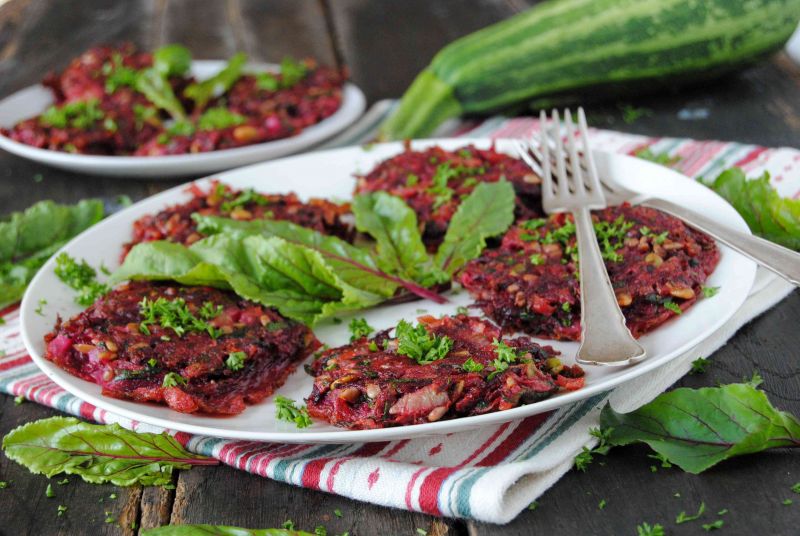 Placki  cukiniowo- buraczkowe 