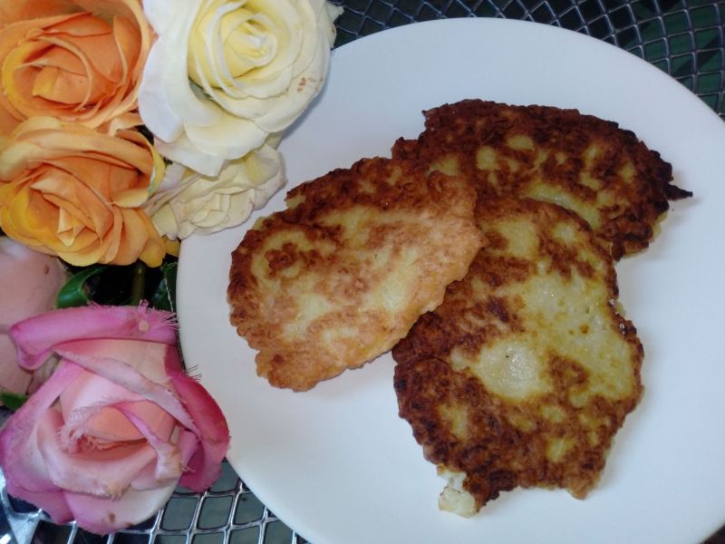 Placki cukiniowo-jabłkowe Placki cukiniowo-jabłkowe