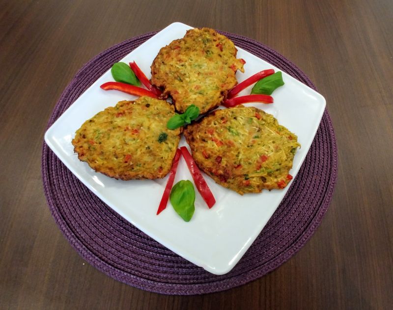 Placki cukiniowo - ziemniaczano - paprykowe