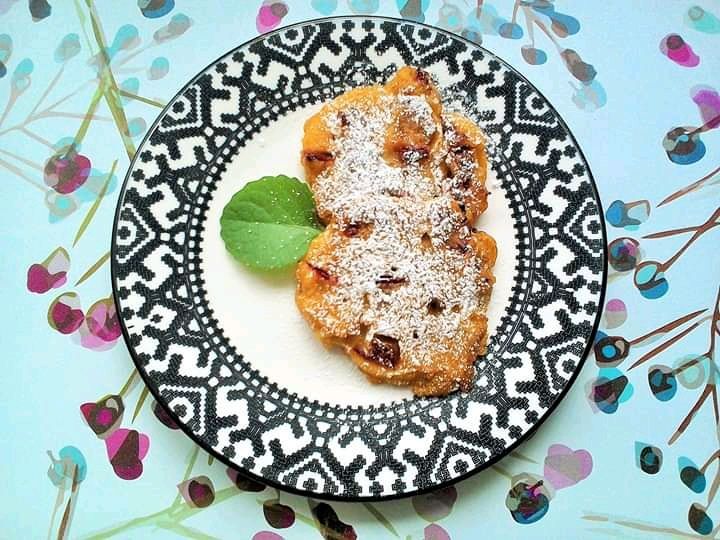 Placki makaronowe ze śliwką Placki makaronowe ze śliwką