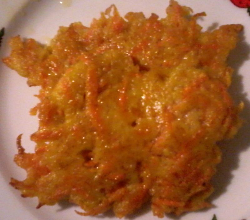 Placki marchewkowo-ziemniaczne. Placki marchewkowo-ziemniaczne.