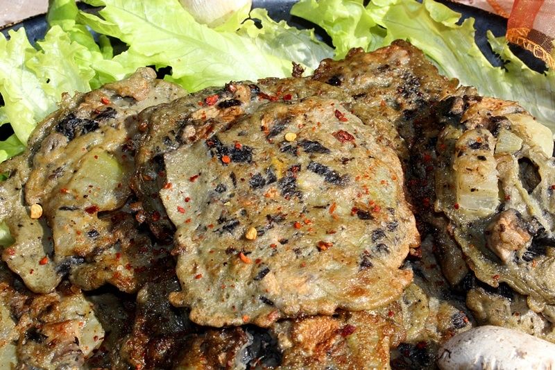 Placki pieczarkowe z cebulą