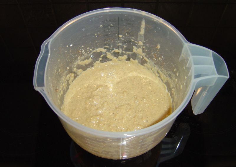 Placki śniadaniowe z płatkami owsianymi i jabłkami