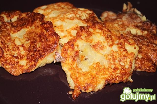 Placki z bananami i jabłkiem 