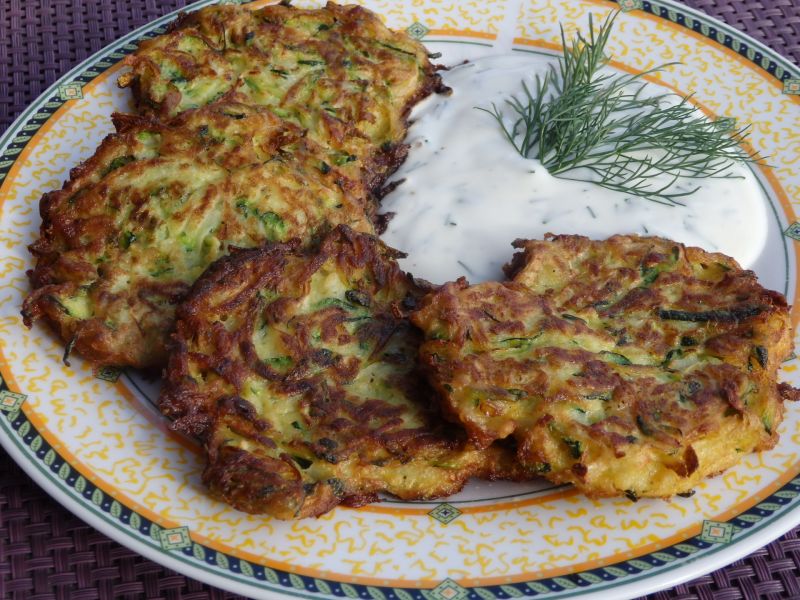 Placki z cukinii i kalarepki