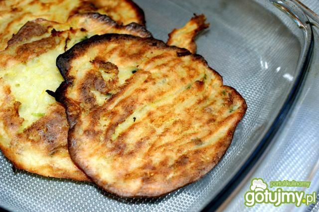 Placki z cukinii z kalarepką