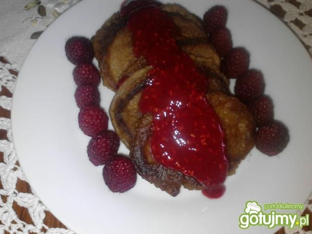 Placki z dyni z sosem malinowym