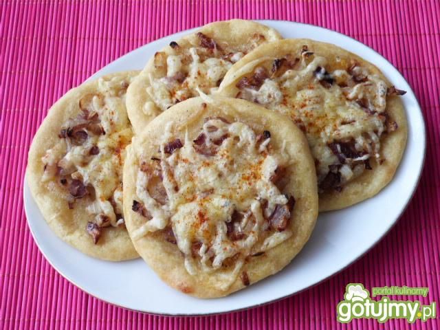 Placki z gotowanych ziemniaków z cebulą