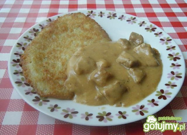 Placki  z gulaszem Krakowianki Placki  z gulaszem Krakowianki