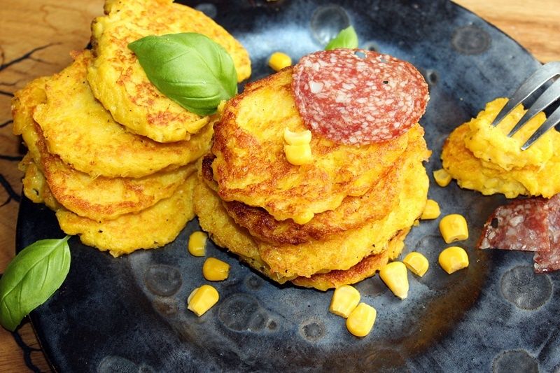 Placki z kukurydzy konserwowej na słono Placki z kukurydzy konserwowej na słono
