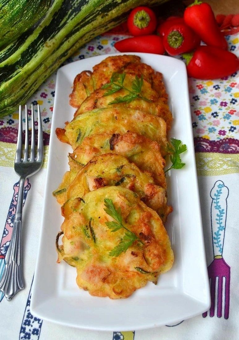 Placki z kurczakiem i kabaczkiem
