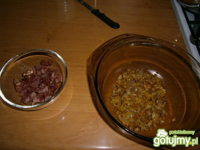 Placki z puree z boczkiem i cebulką