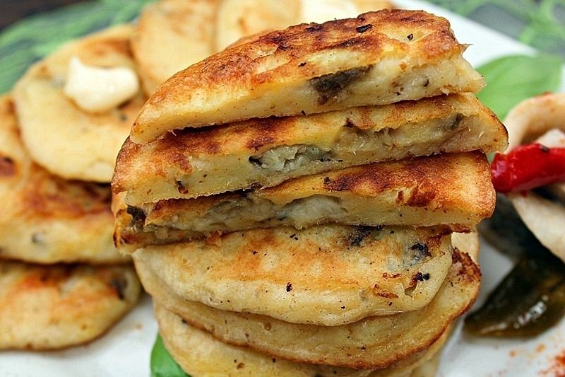 Placki ze śledziem i chili (na ostro) Placki ze śledziem i chili (na ostro)